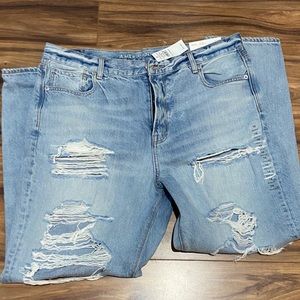 American Eagle Outfitters Mom Jean Regular